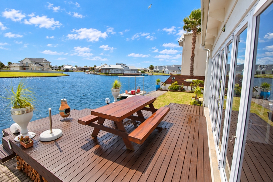 3 Bedroom Property for Sale in Marina Martinique Eastern Cape